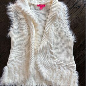 lilly pulitzer torini faux fur sweater vest- coconut - M